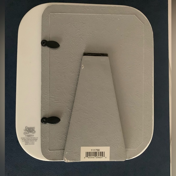 New Vintage Precious Moments by ENESCO Mommy & Me Picture Frame - Picture 4 of 5